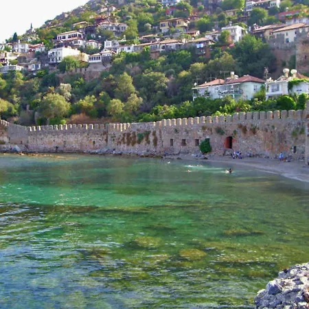 Villa 5 Star Villa, With Private Chef, Daily Housekeeping And Personal Concierge, 1039 Alanya